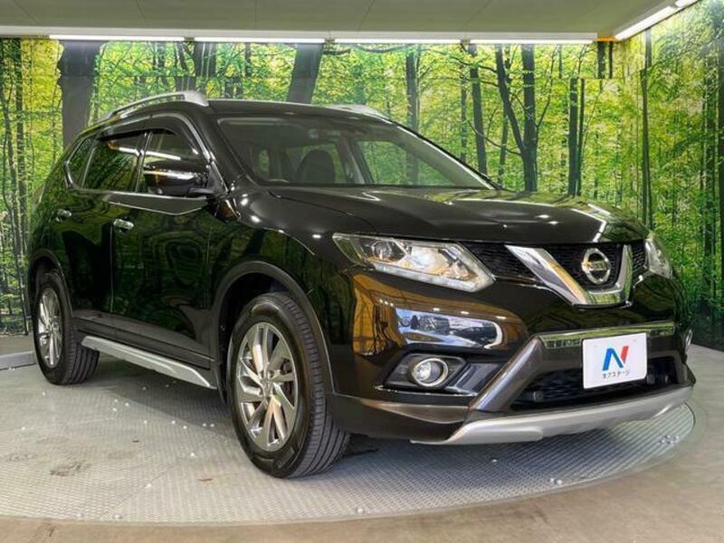 X-TRAIL