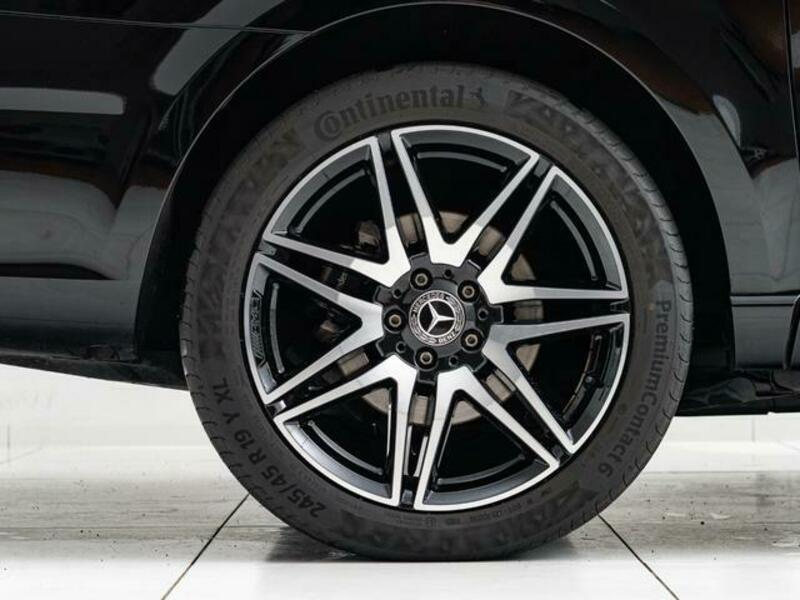 V-CLASS