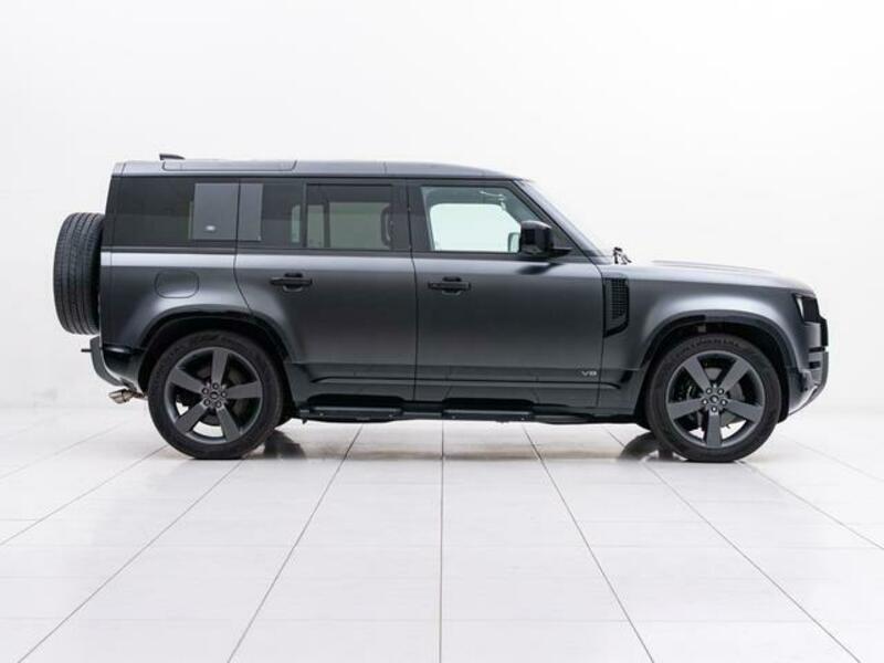 DEFENDER