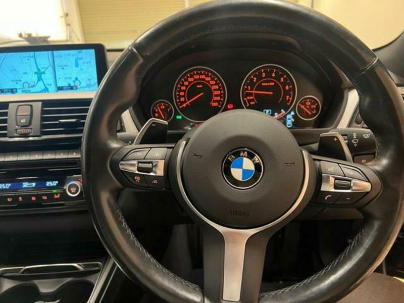 4 SERIES