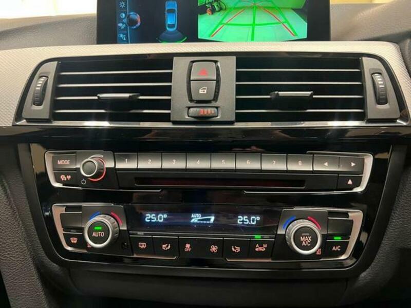 4 SERIES
