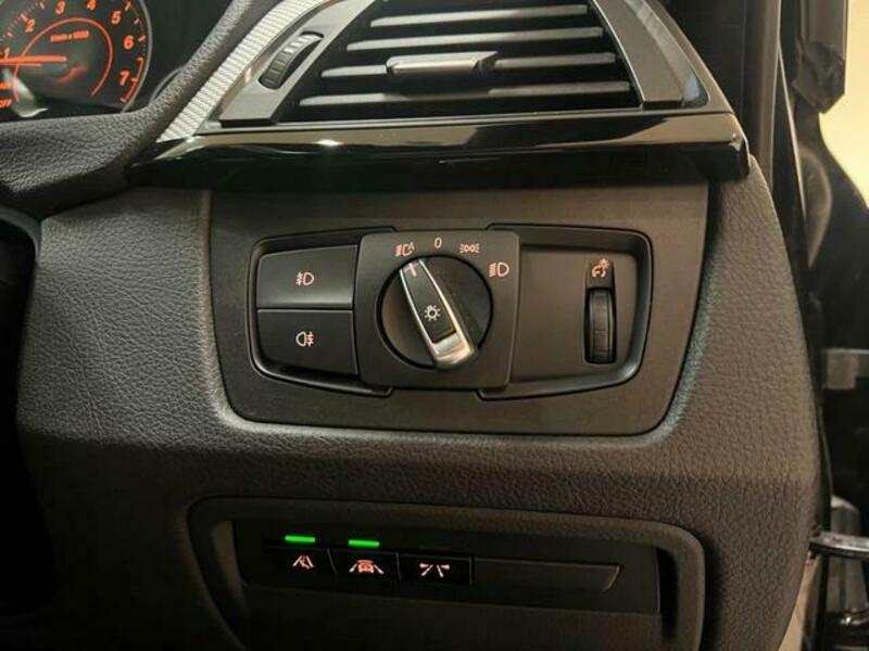 4 SERIES