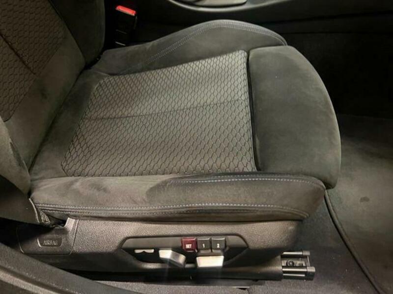 4 SERIES