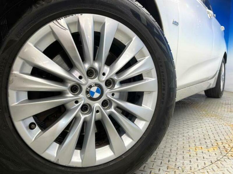 2 SERIES