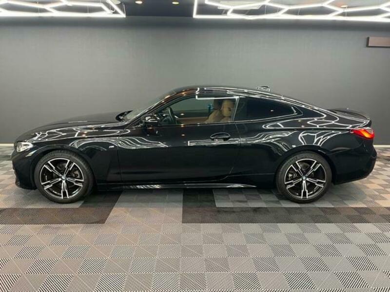 4 SERIES