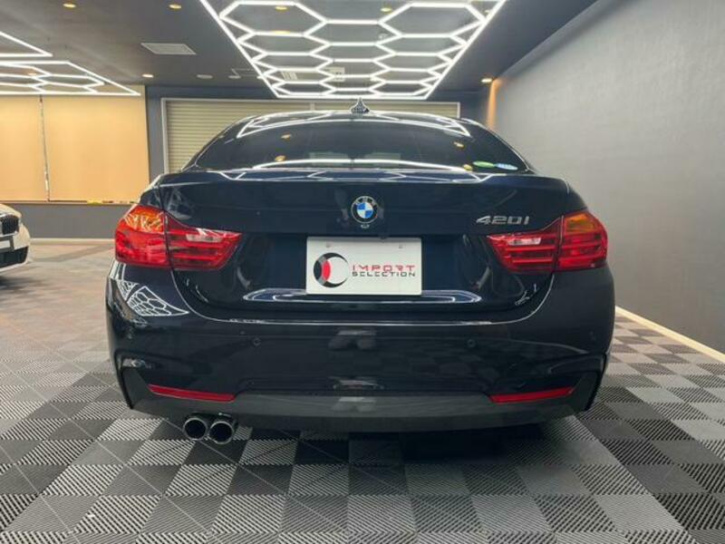 4 SERIES