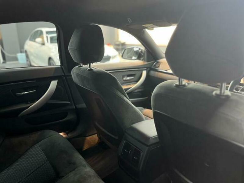 4 SERIES
