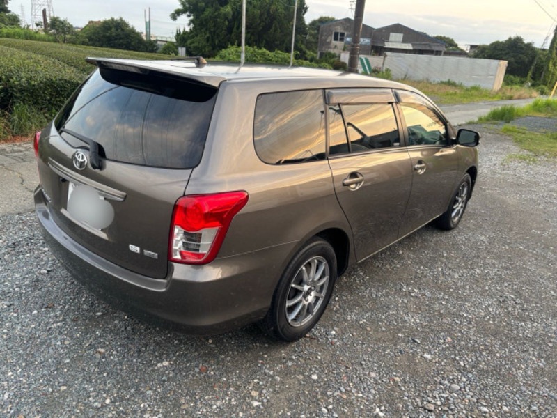 COROLLA FIELDER