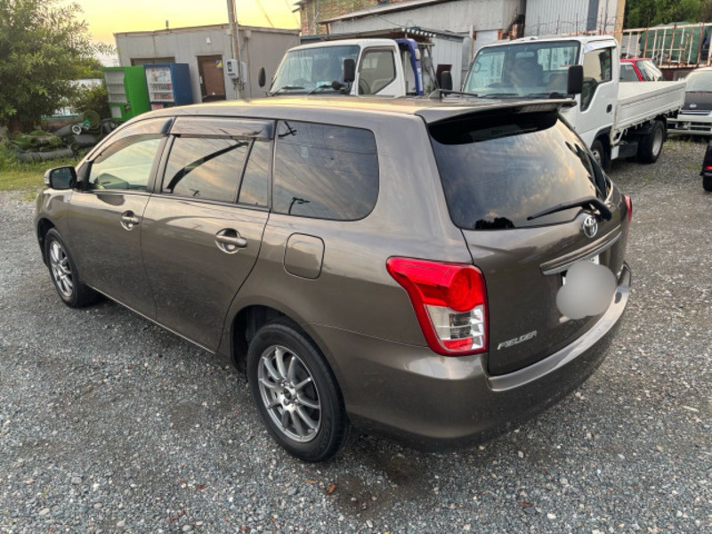 COROLLA FIELDER