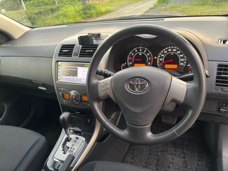 COROLLA FIELDER