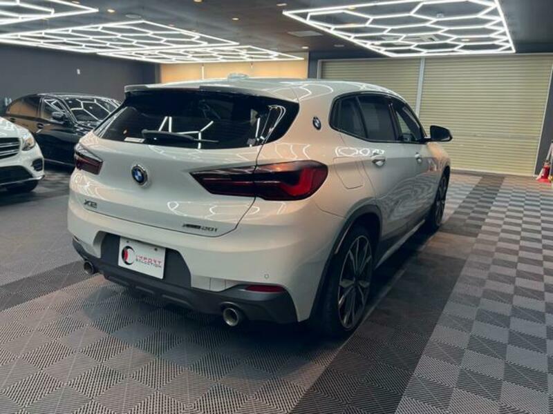 X2