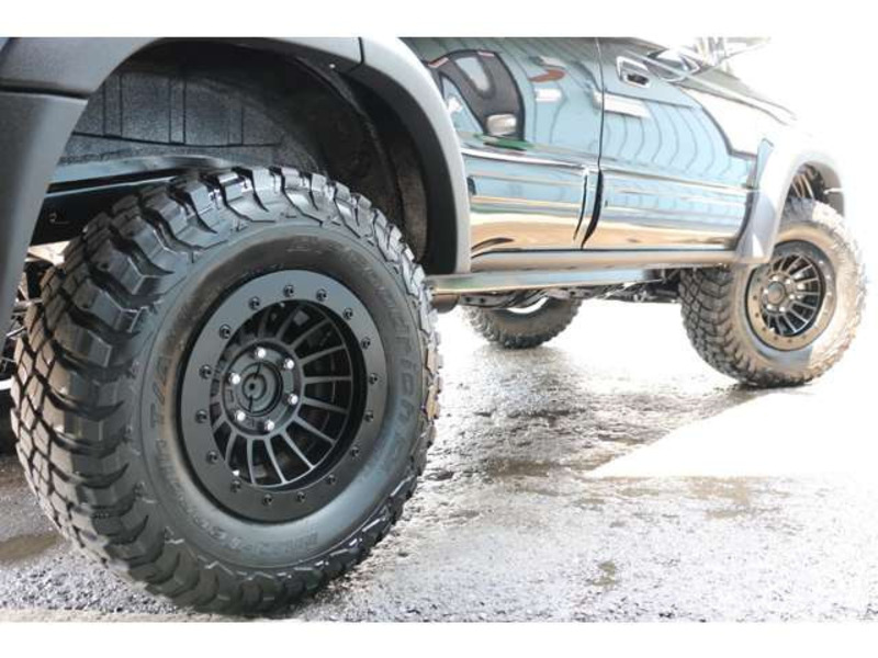 HILUX SURF