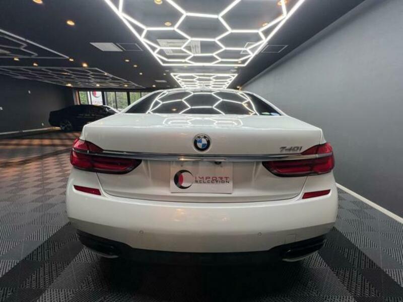 7 SERIES
