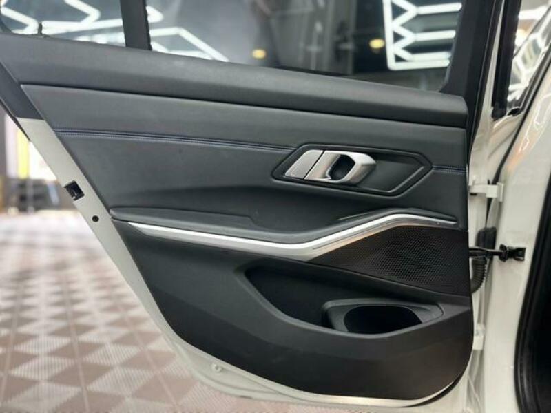 3 SERIES