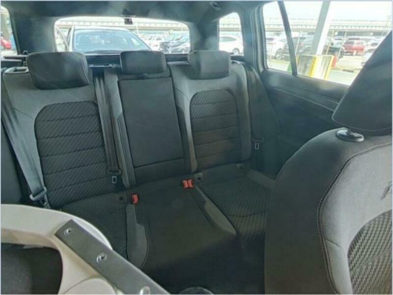 GOLF VARIANT