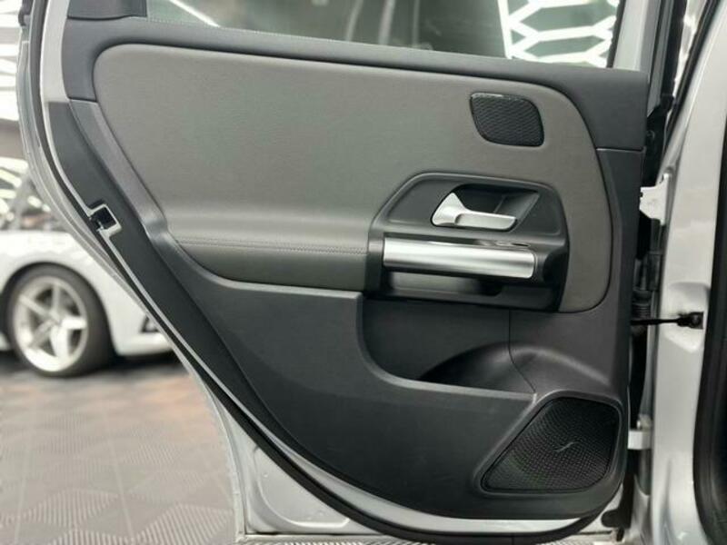 B-CLASS
