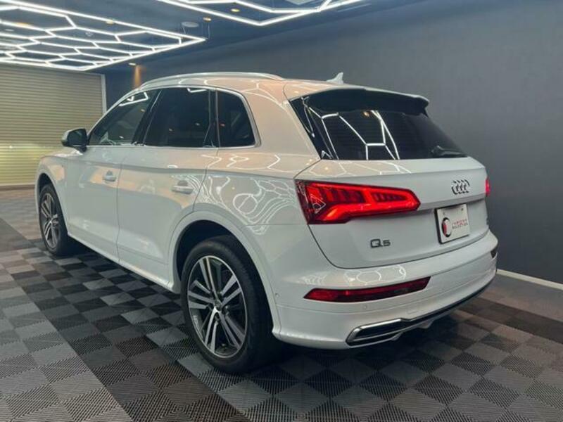 Q5