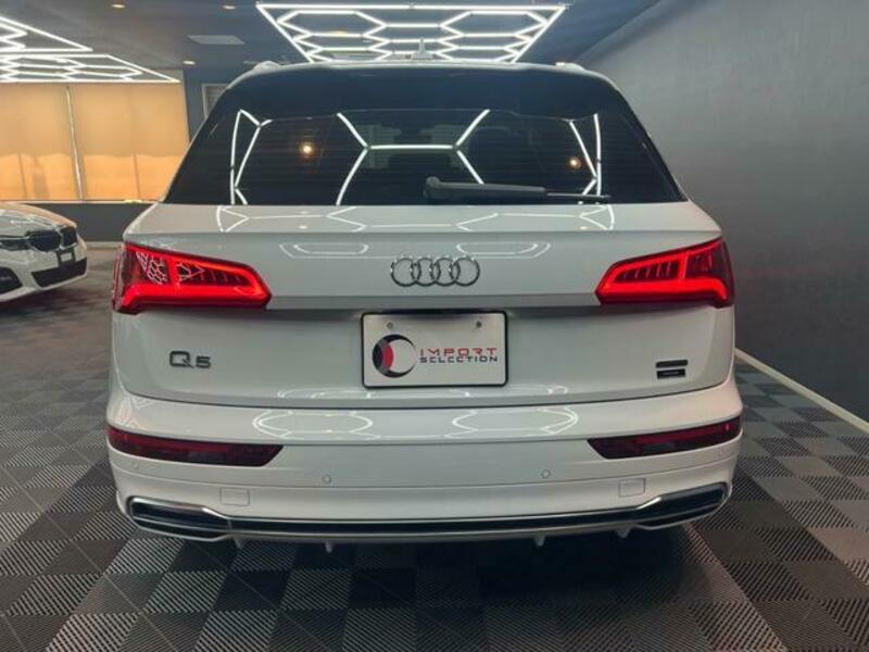 Q5