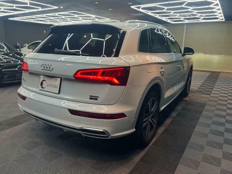 Q5