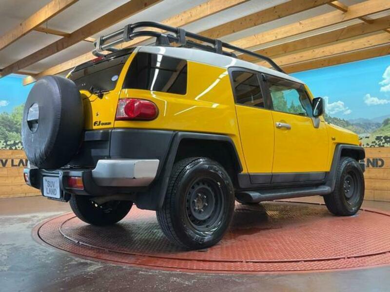 FJ CRUISER