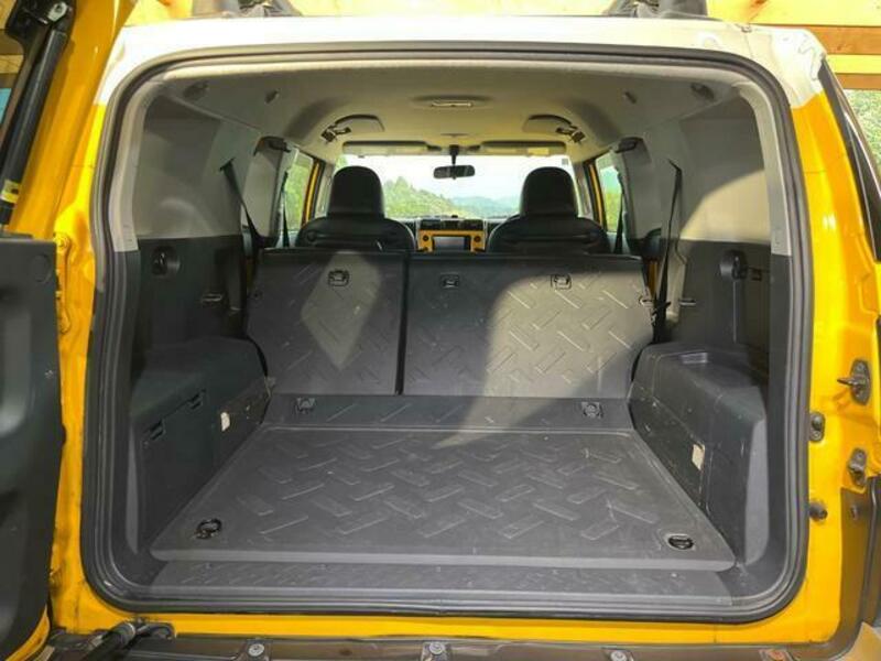 FJ CRUISER