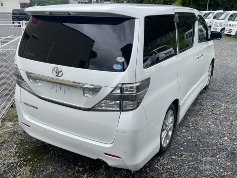 VELLFIRE