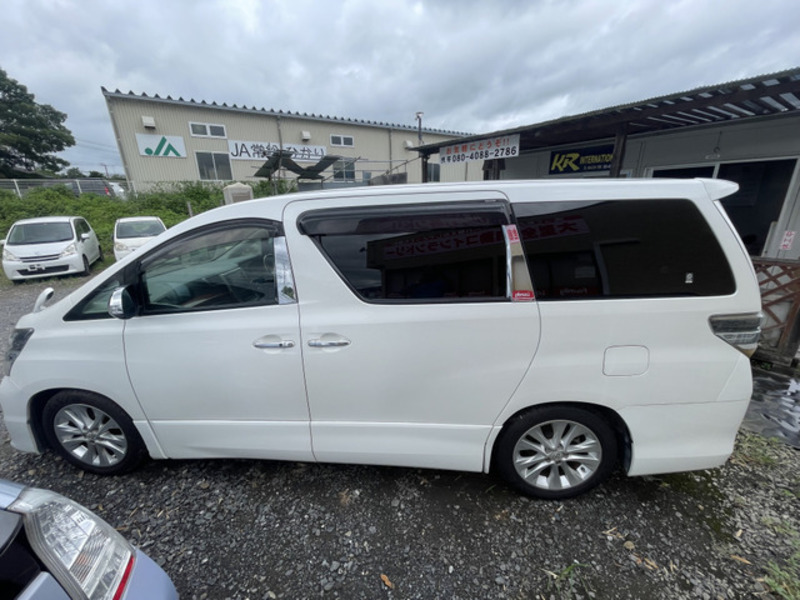 VELLFIRE