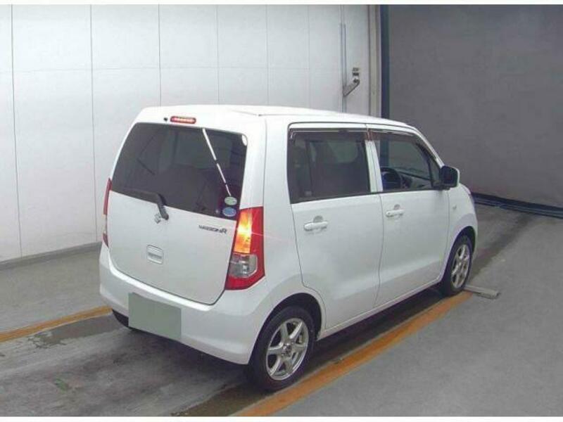 WAGON R