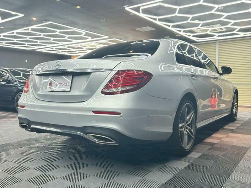 E-CLASS