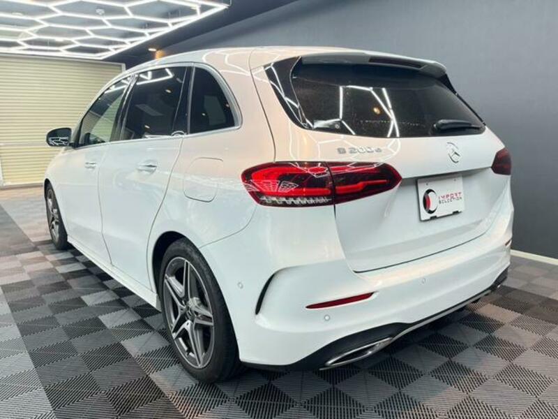 B-CLASS