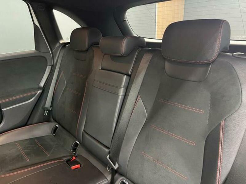 B-CLASS