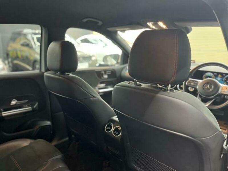 B-CLASS
