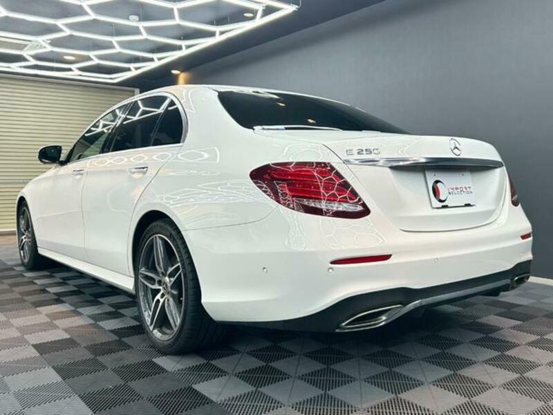 E-CLASS