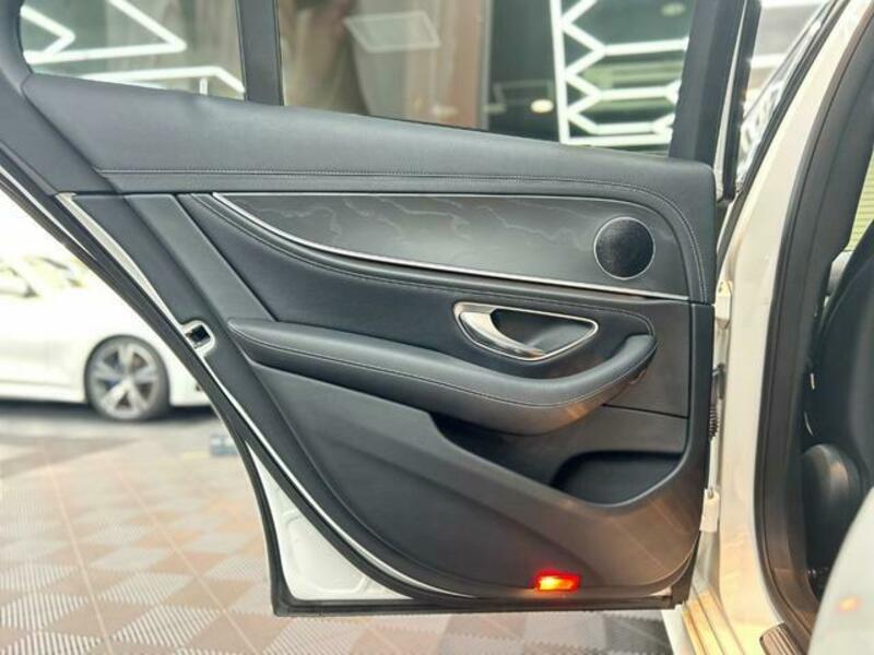 E-CLASS