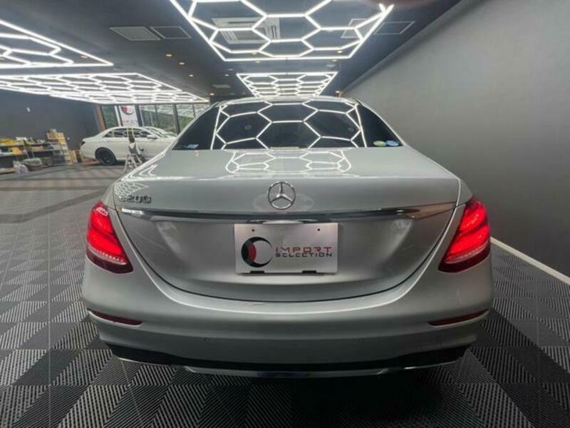 E-CLASS