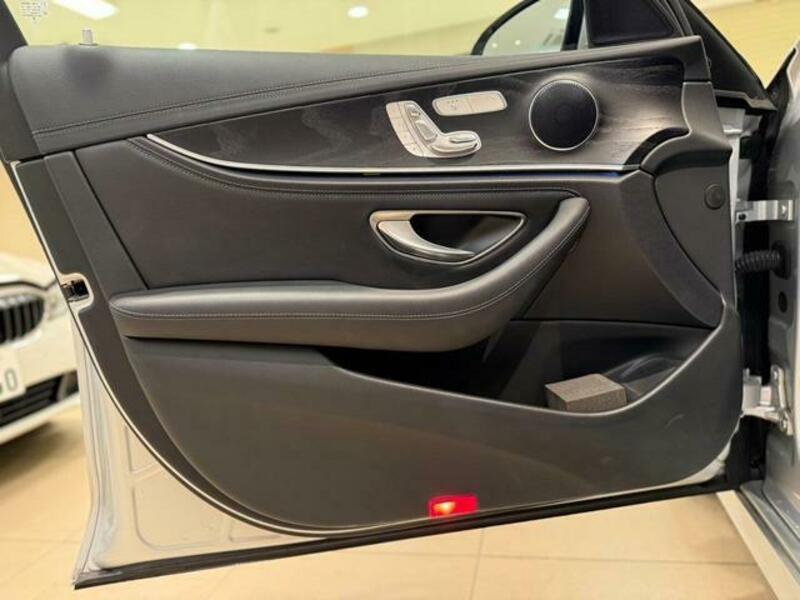 E-CLASS