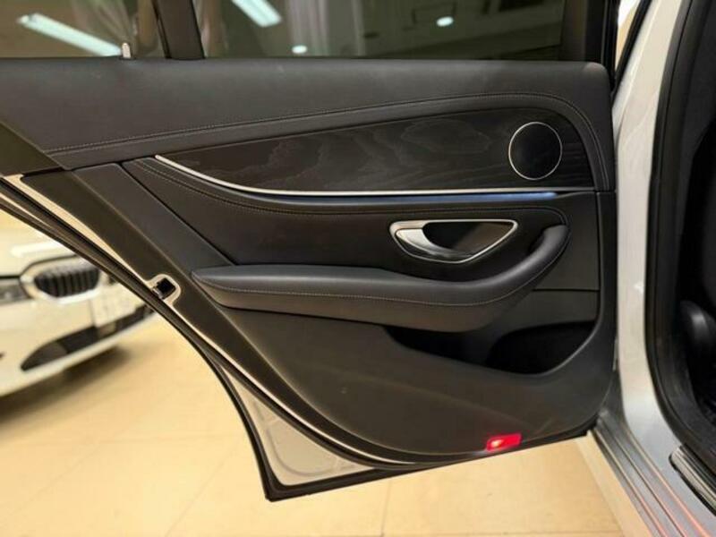 E-CLASS
