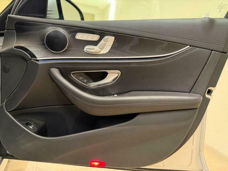 E-CLASS
