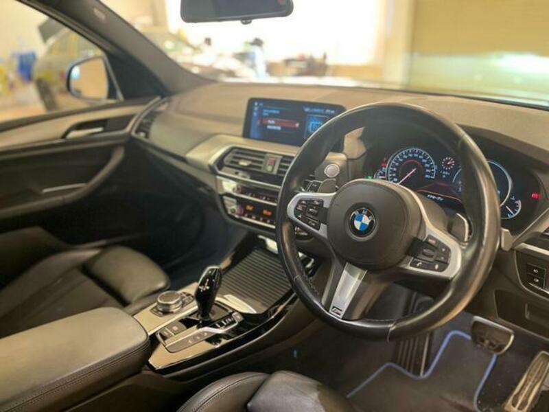 X3