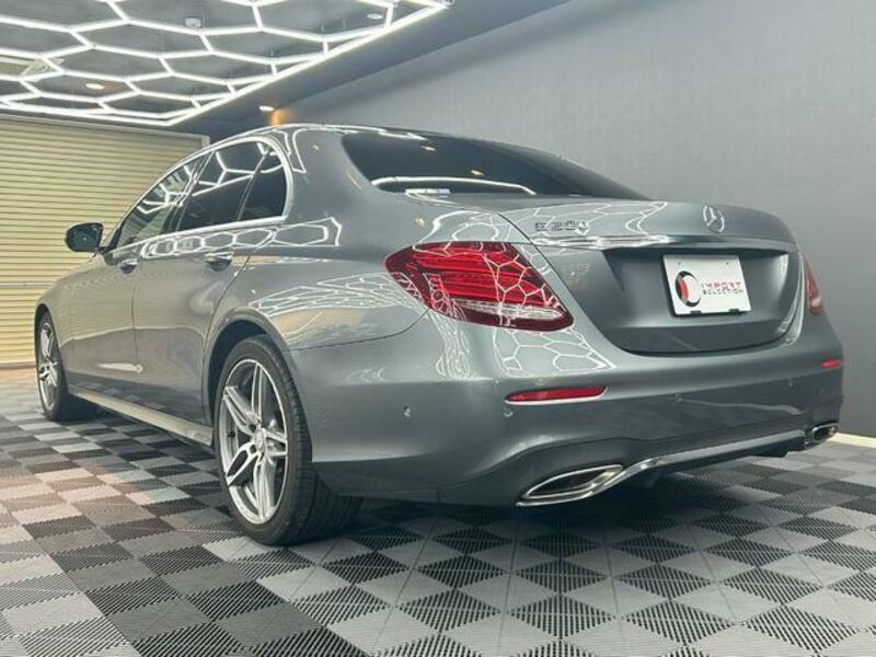 E-CLASS