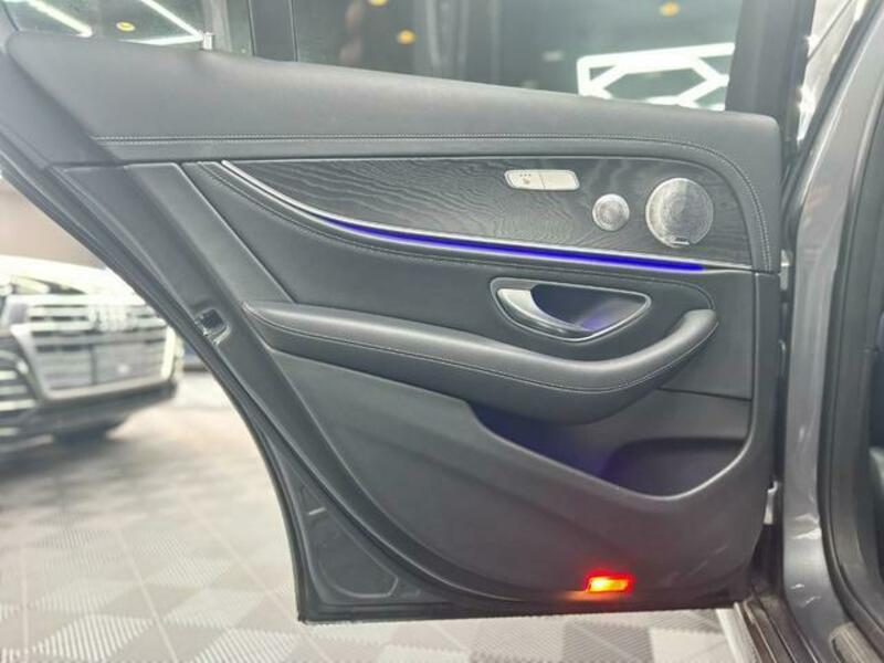 E-CLASS