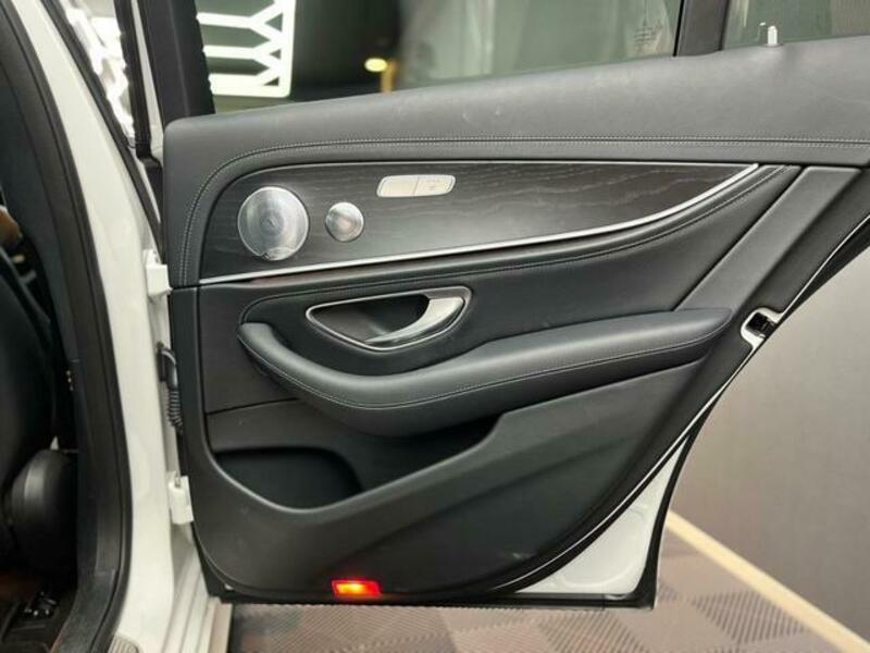E-CLASS