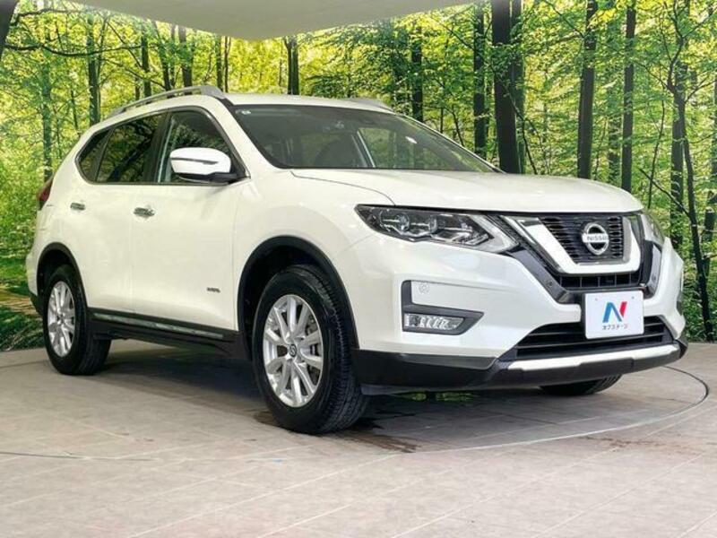 X-TRAIL