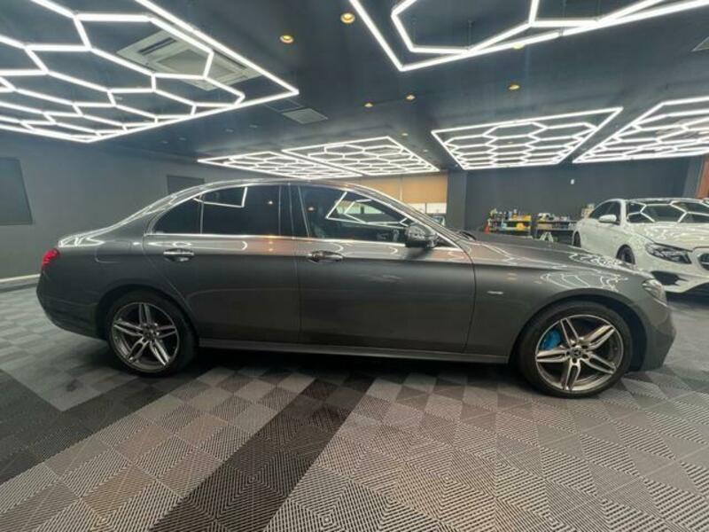 E-CLASS