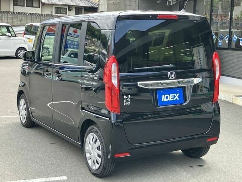 N BOX