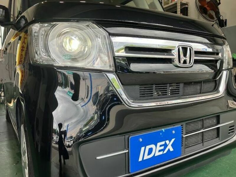 N BOX
