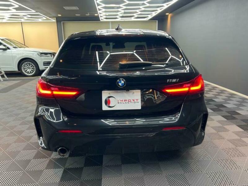 1 SERIES