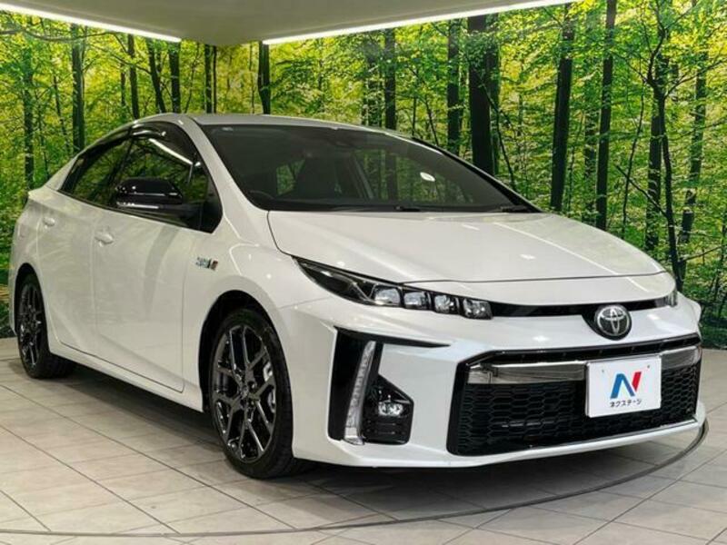 PRIUS PHV