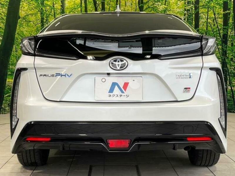 PRIUS PHV