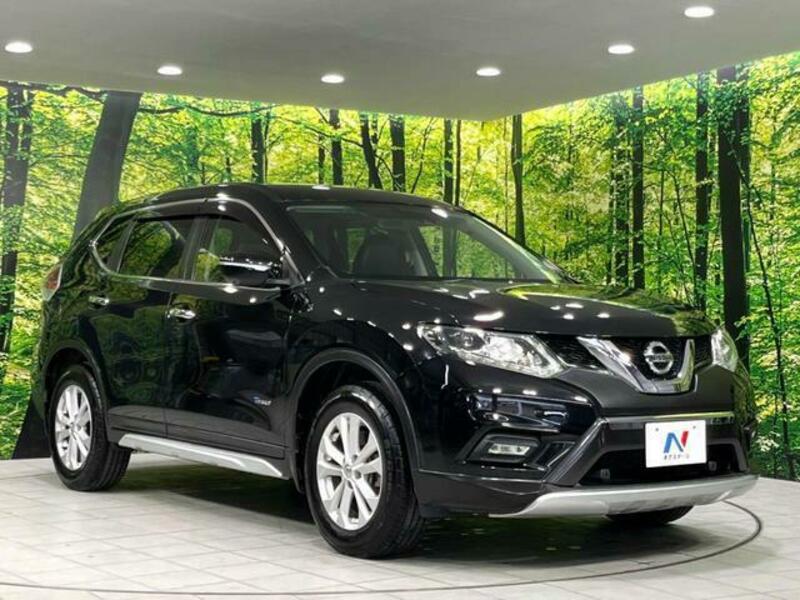 X-TRAIL